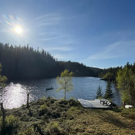 Lakeside * Buvika