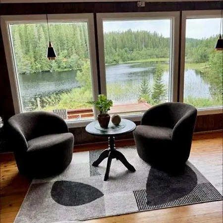 Lakeside Lodger Buvika